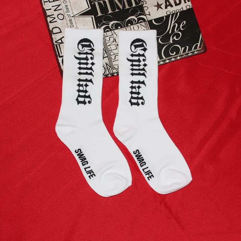 CHILL LAB Gothic Letters Hiphop Skateboard Black Men Socks Classic Joker Street Tide White Women Stockings