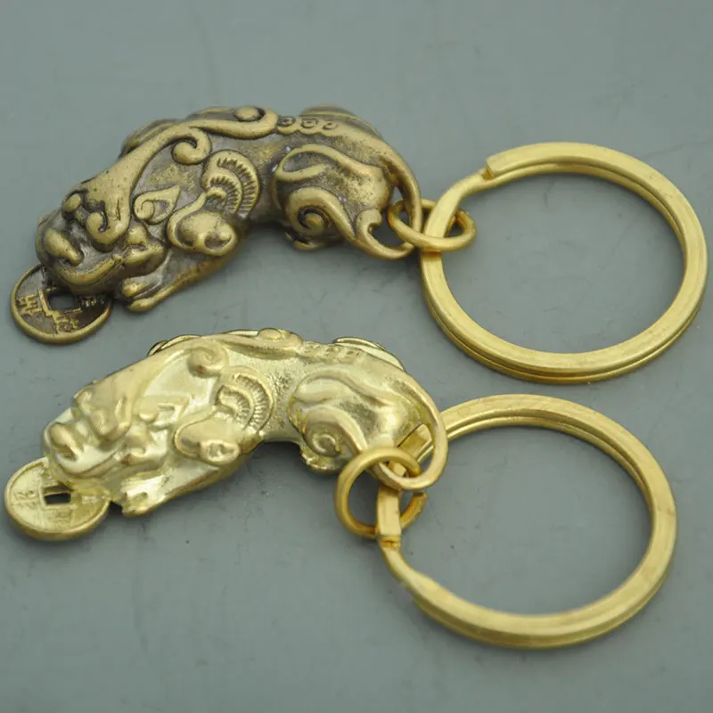 Chinese  antique  Pure Brass Beast Pixiu Pendant Keychain Accessories Vintage pi xiu feng shui dragon Keychain good luck two col