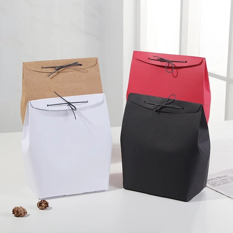 Fashionable Folding Gift Packaging Boxes Valentine's Day Present Envelope Bags Pure Kraft Paper Portable Bag with Leather Cord