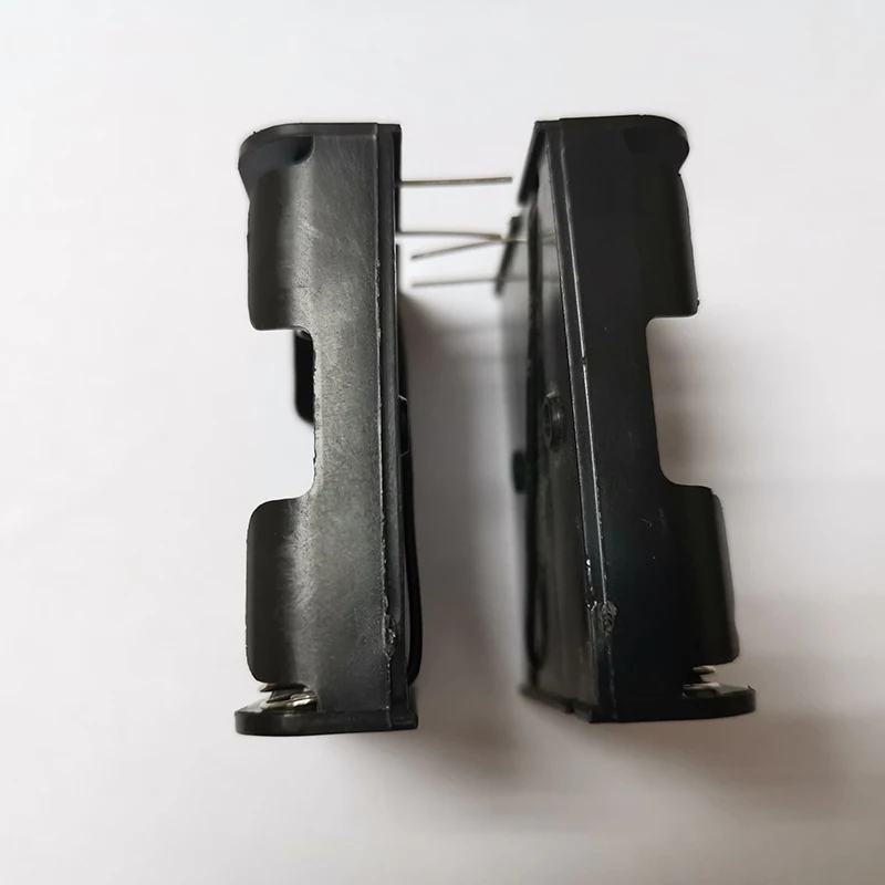 

30pcs/lot MasterFire Plastic 3 X 1.5V AA Battery Clip Holder Cover With Pin 3 Slots 4.5V AA Batteries Storage Box Case Container
