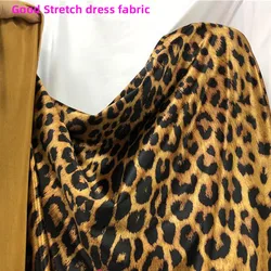 Dobry 4 Way Stretch błyszczące satynowe dzianiny bawełna/tkanina Spandex do kawy Leopard tkaniny do szycia DIY odzież sportowa/ubrania do tańca/do sukni/