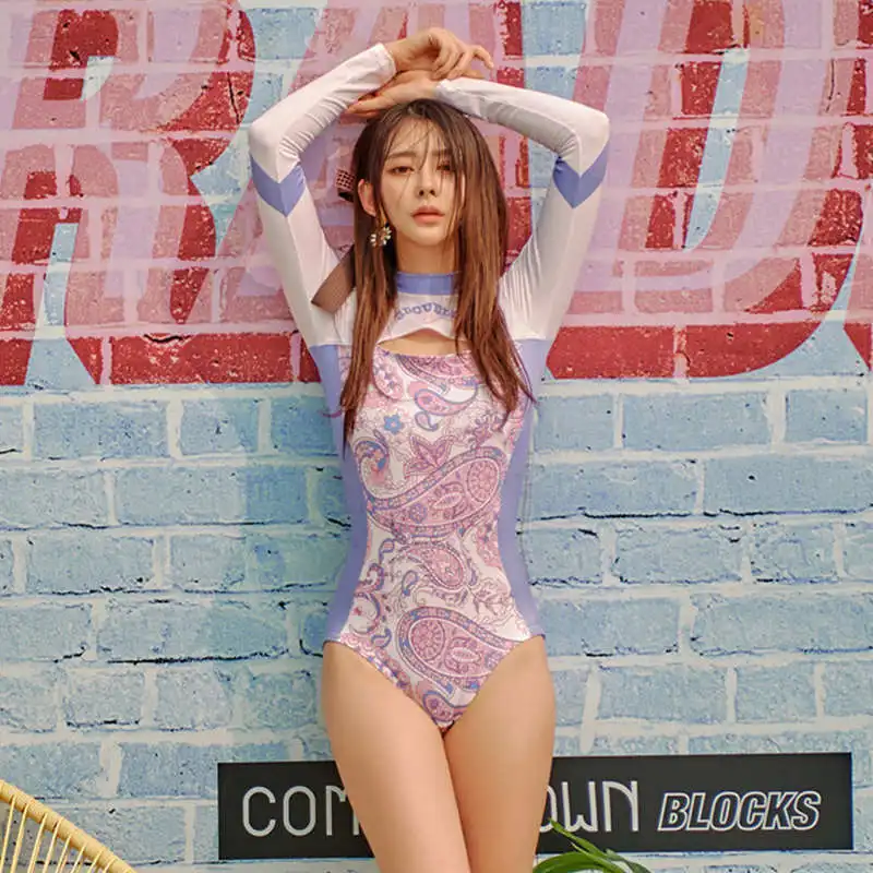 

Новинка 2021, привлекательный женский купальник с длинными рукавами, с вырезами на груди, Изысканный Фиолетовый простой пляжный купальник в стиле ретро с принтом, для весны