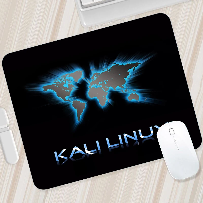 Tappetino per Mouse per Computer Kali Linux accessori da gioco piccolo PC Gamer Mausepad tappeto scrivania tappetino tastiera gomma Decoracion LOL Mousepad