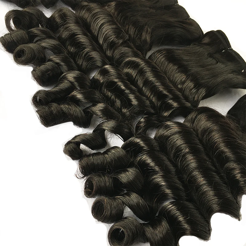 Bundel Rambut Dalam Longgar Brasil dengan Penutup Rambut Manusia Remy 3 Buah Bundel dengan 4*4 Penutupan Renda 230G/Lot Ekstensi Rambut Manusia