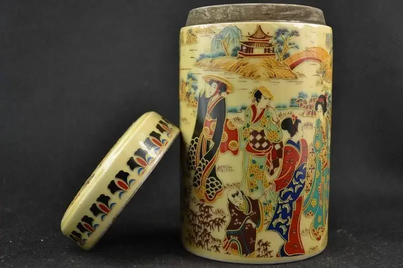 Exquisite Chinese Old Collectible Handmade Porcelain Painted with Japanese Dowager Big Pot Tea Caddie