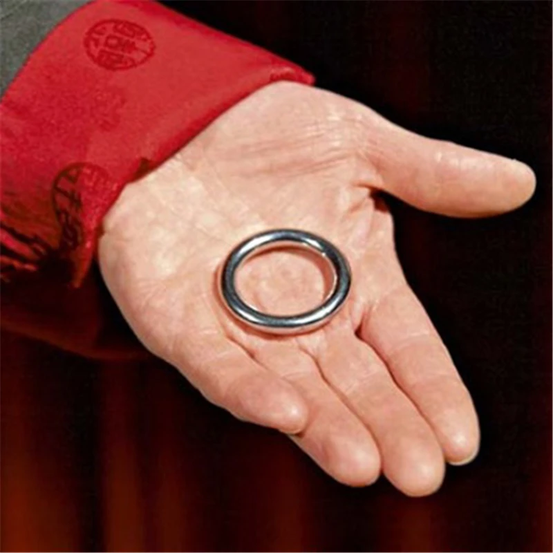 

Ellis Ring Magic Tricks Penetrate Vanish Magia Magician Close Up Street Illusions Fun Pass Through Magie, Gimmick Props