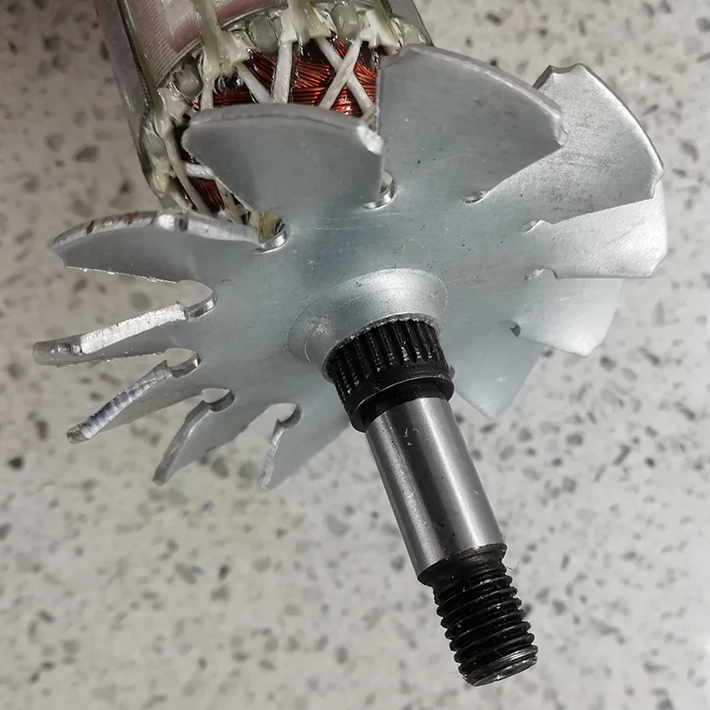 L'armatura del rotore degli accessori della smerigliatrice di angolo di AC220-240V sostituisce per il rotore della smerigliatrice di angolo di Hitachi G10SF3