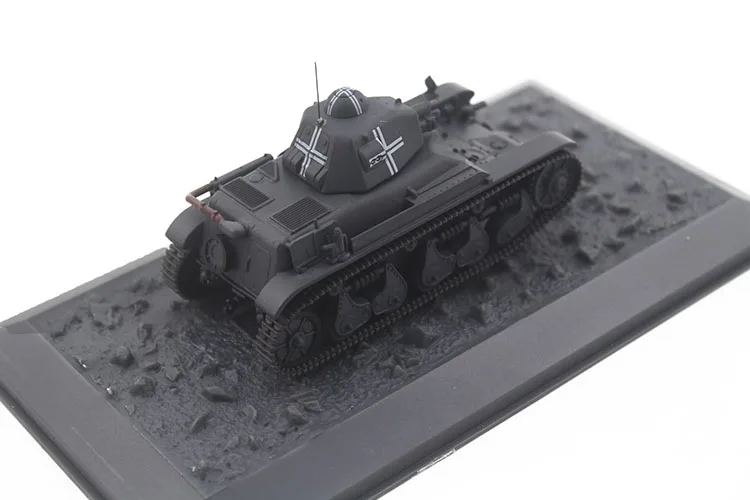 Rare and fine  1/43 PZ. 35r 731f France July 1940 tank model  Collection model of alloy products