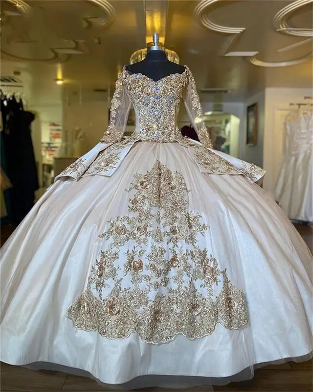 Champagne Long Sleeve Quinceanera Dresses 2022 Ruffles Ball Gown Formal Prom Party Dress Lace Up Princess Sweet 15 16 Dress