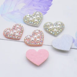 20 pz a forma di cuore imbottito strass e perla Applique per vestiti fai da te cappello scarpe cucito patch copricapo clip di capelli arco Decor E15