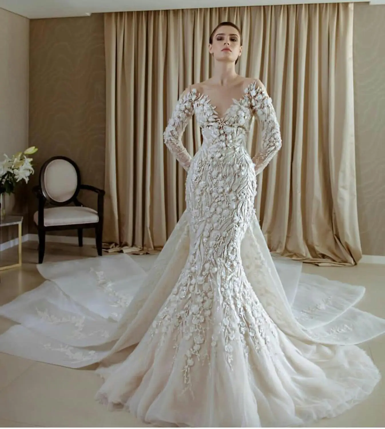 3D Flower Appliques Mermaid Wedding Dresses Sheer Neck Lace Long Sleeve Bridal Gowns Plus Size Saudi Arabic Pearls Beads Wedding