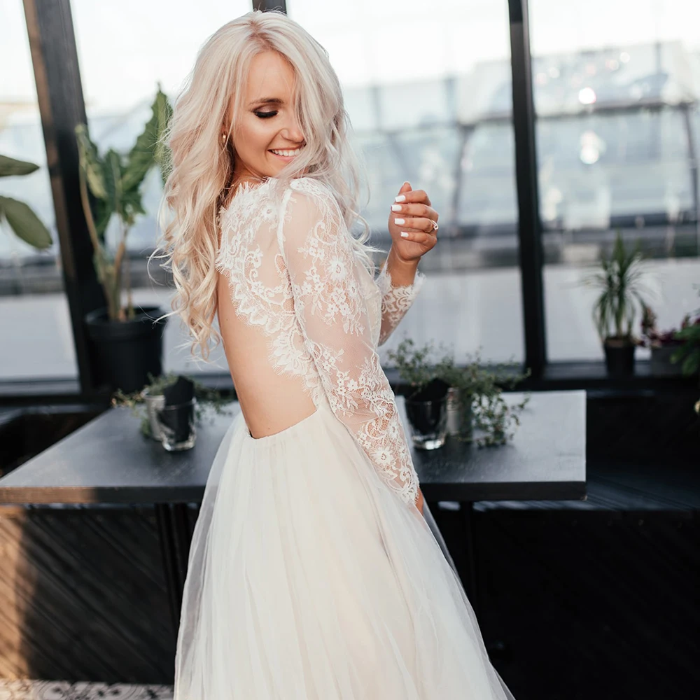 Manga larga cuello Barco de encaje vestido de tul para bodas una línea de cerradura Jardín de boda Boho, vestido de boda de playa