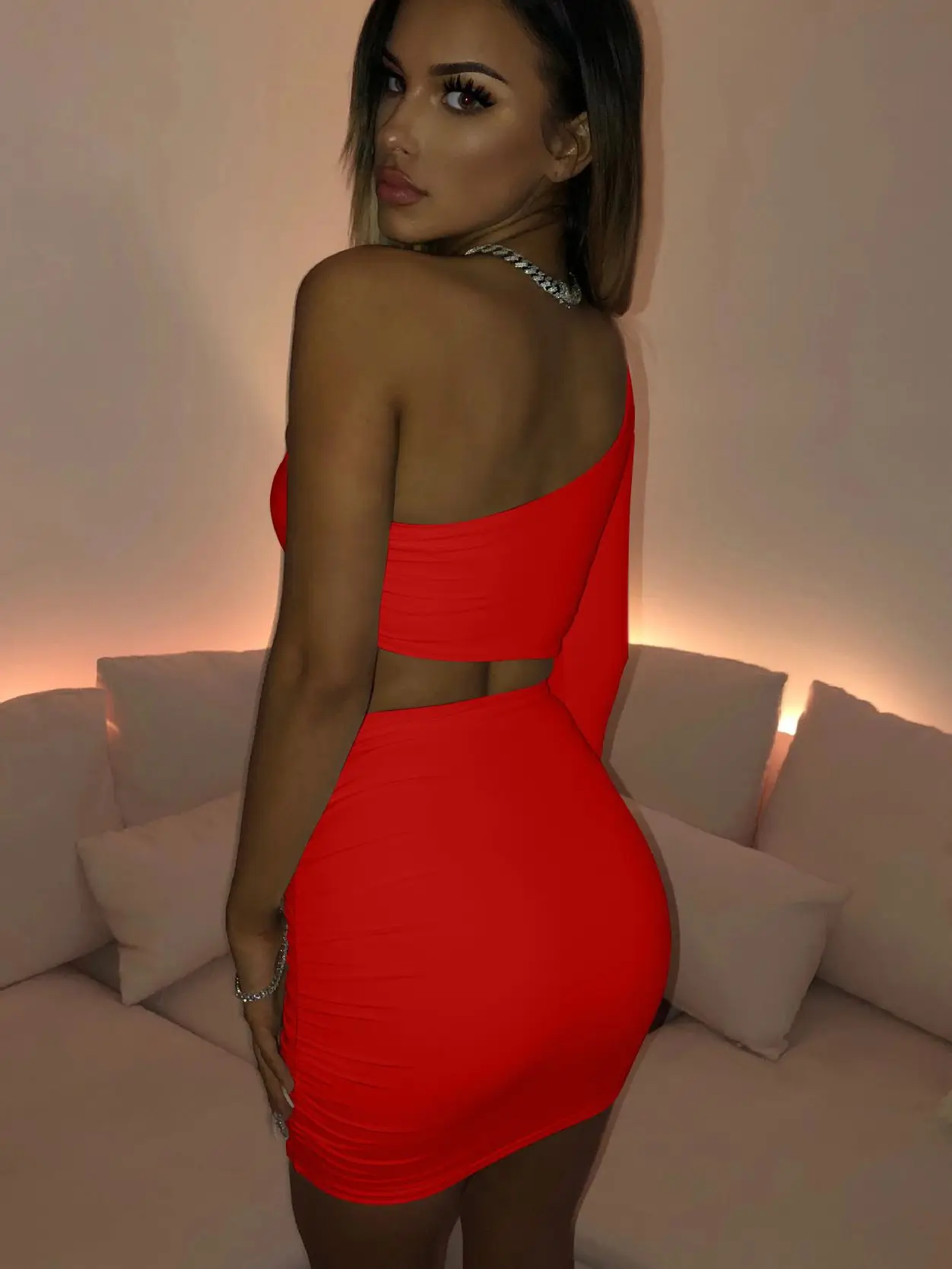 Wantmove Nieuwkomers Vrouwen Sexy Uitgesneden Effen Kleur Bodycon Een Schouder Hollow Out Plisse Party Club Mini Jurk BK058