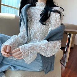 New Fashion Women Lace Blouse Korea Fashion Stitching Mesh Tops Elegant Flared Sleeve White Chiffon Shirt Blusa