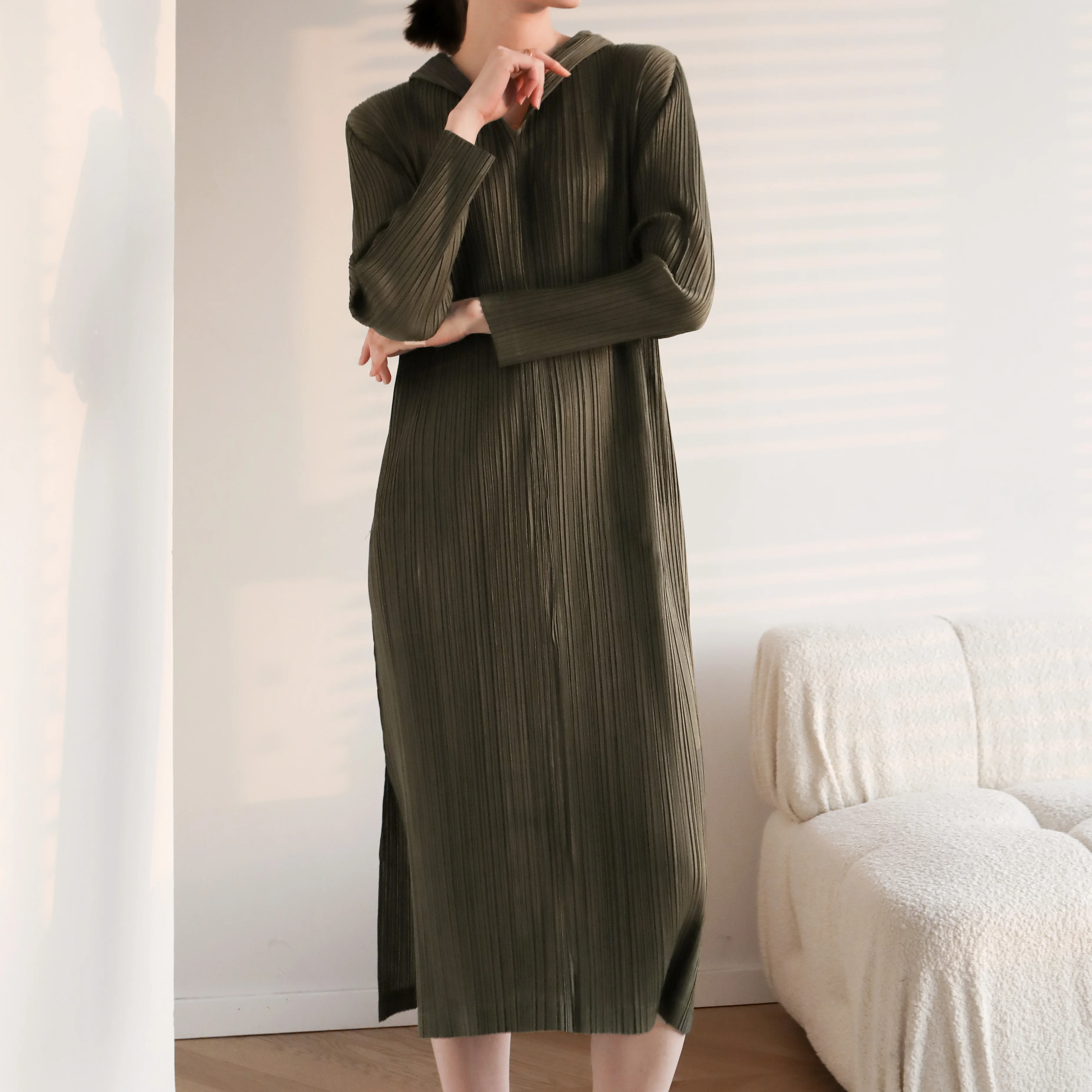 Autumn/spring new product manufacturers directly supply  Miyake pleated temperament casual fashion hoodie long-sleeve dress