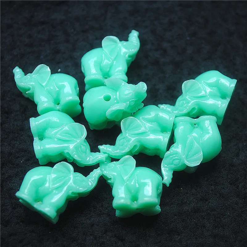 15PCS New Elephant Pendants Clay Material Size 20X20MM Middle Hole Drilled Choice Women Jewelry DIY Findings