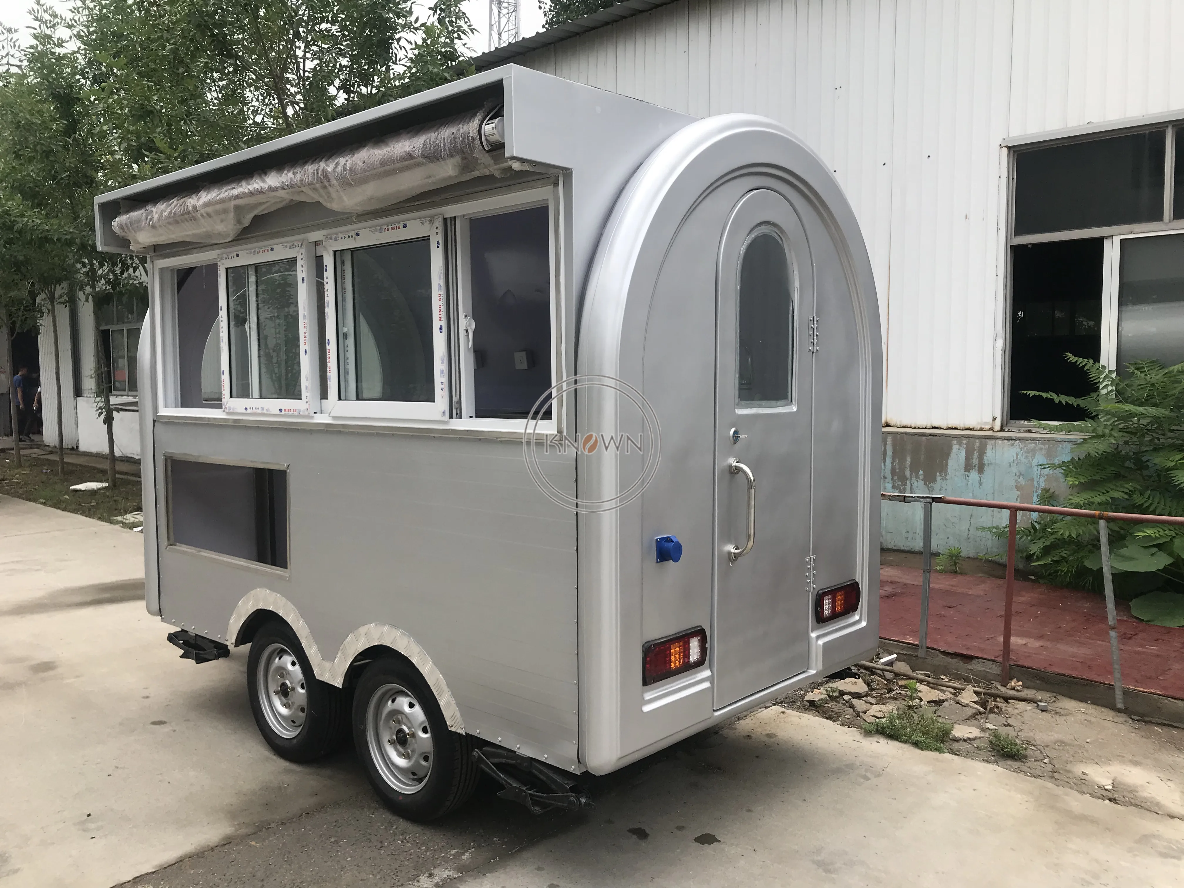 New Design Food Trailer Foodtruck High Quality Mini Size Coffee Hot Dog Snacks Food Cart Ice Cream Truck Mobile Kitchen