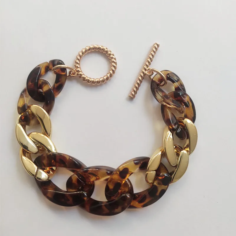 Two Tone Tortoise Shell Resin Flat Cuban Link Chain Bracelet for Women Acrylic Black Matte Links Chunky Toggle Bangle Wholesale