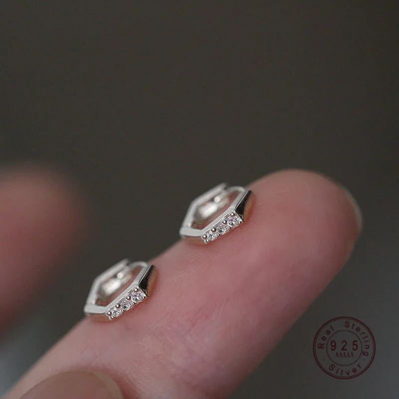 

HI MAN S925 Sterling Silver INS Small Cute Hexagonal Stud Earrings Women Fashion Charm Student Jewelry Wholesale