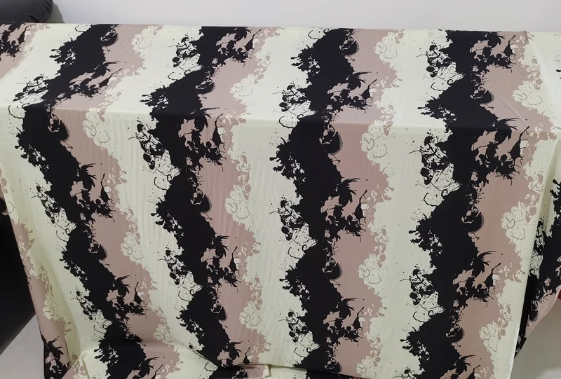 1 Meter X 1,35 Meter Hochwertiger Viskose-Stoff Rayon-Popeline Kleider- und Hemdenmaterial Großhandel – Detail 20