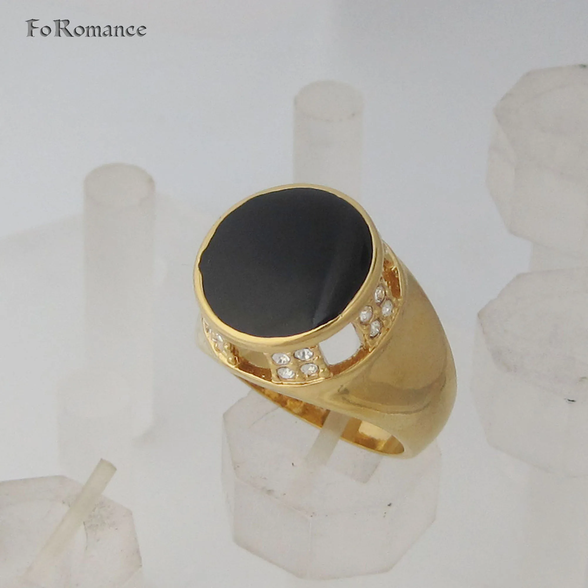 YELLOW GOLD PLATED FILLED WITH BRASS ROUND FACE BLACK ENAMEL SHINNING CZ STONE DECORATED  SIZE 7 8 10 11