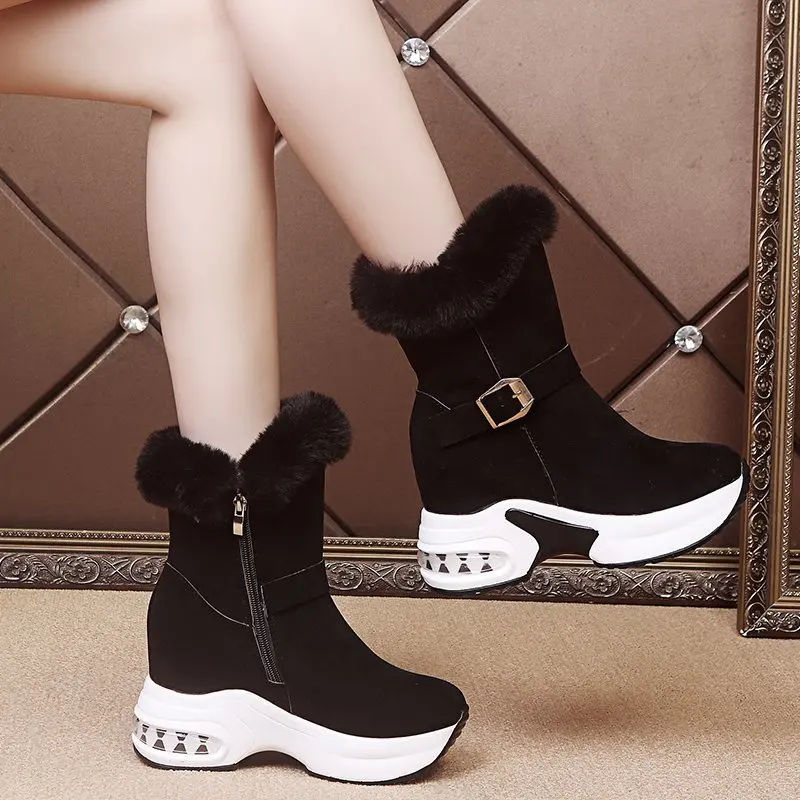 New winter sports shoes, women's boots, plus velvet short tube, mid-heel, cotton boots, warmth, inner height, short boots, fashi