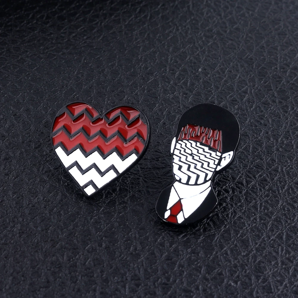 Twin Peaks Enamel Badge Brooch Burning Matches Dale Cooper Pins Brooches for Women Men Lapel Pin Jeans Shirt Jewelry