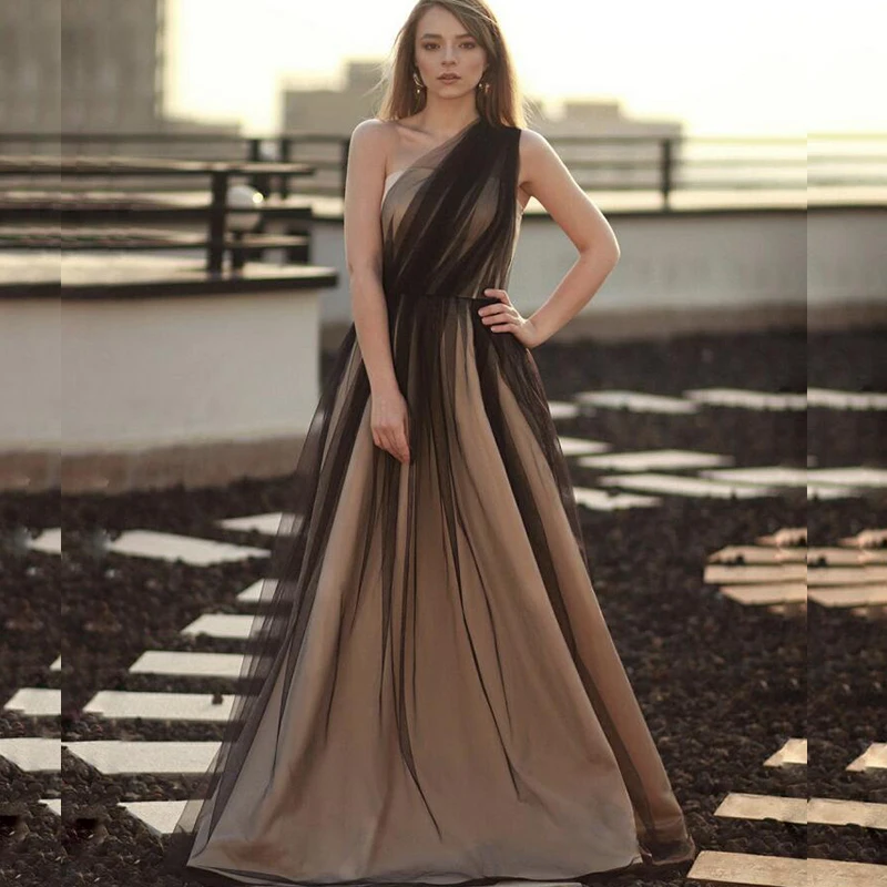 Robe de soirée en Tulle noire à effet d'illusion, ligne a, épaule dénudée, plissée, longueur au sol, Train Court, Simple, robe de bal formelle, nouvelle collection