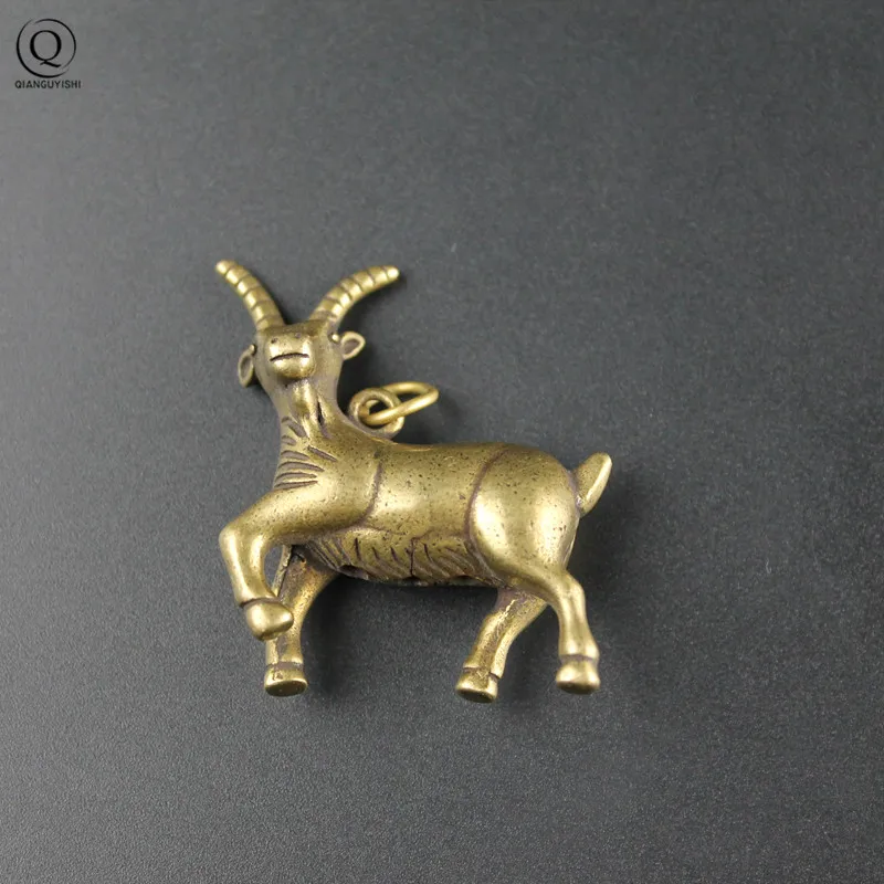 Kawaii Copper Goat Keychain Pendants Trinkets Brass Animal Model Sheep Desktop Ornaments Men Car Key Chain Rings For Girl Gifts