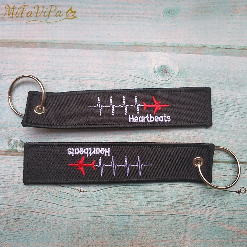 MiFaViPa 1 Set Heartbeat Airplane Keychain Boeing777 spilla Fashion gingket Pilot Gift Aviation Aircraft portachiavi Sleutelhanger