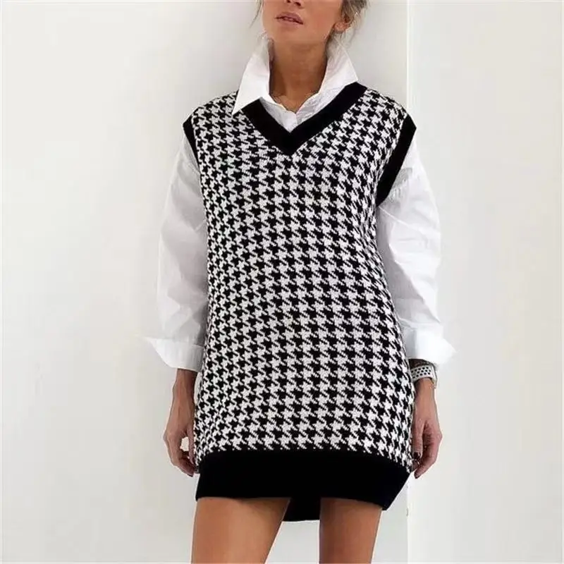 

Houndstooth Knitted Top Sweater Vest Women V Neck Loose Pullover Female 2021 Vintage Sleeveless Waistcoat Sweater Knit Jumper