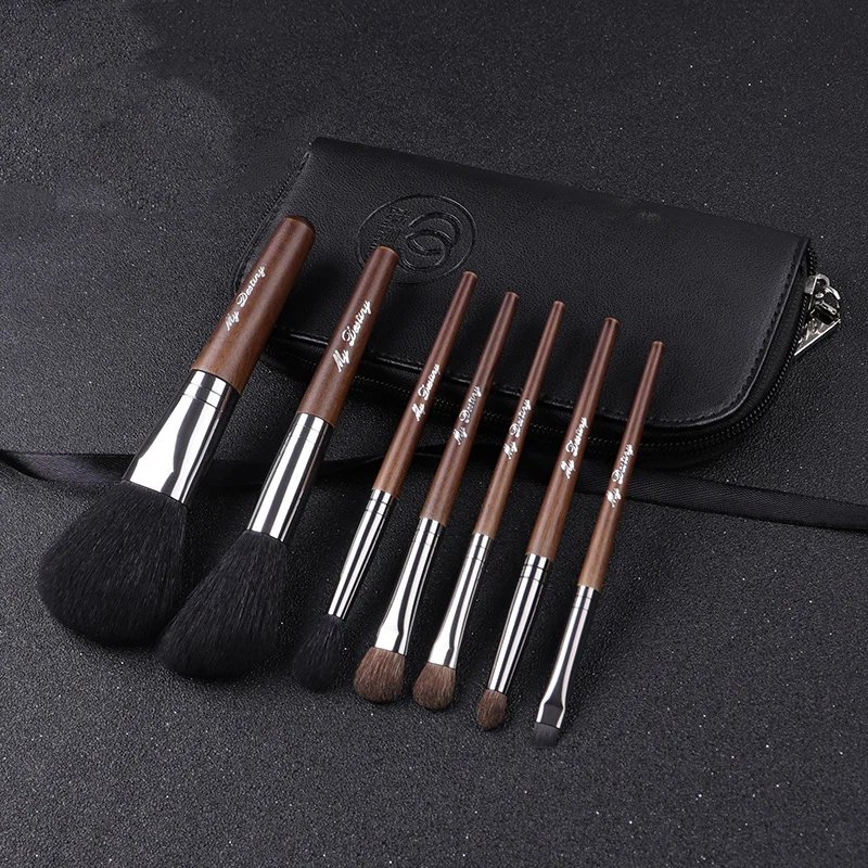 My Destiny Makeup Brush-Portable 7Pcs Short Handle Brushes-Synthetic Hair-Travelling Set-Beginers-Wood Handle-Super Soft