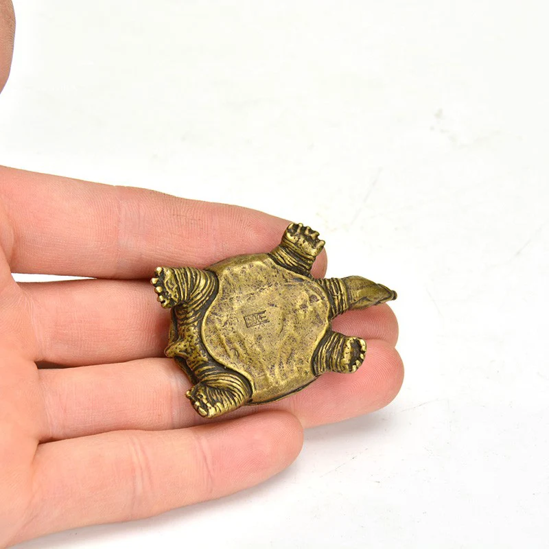 Antique Copper Mini Turtle Decorations Chinese Classical Brass Tea Pets Vintage Crafts Miniature Figurine Home Decor Accessories
