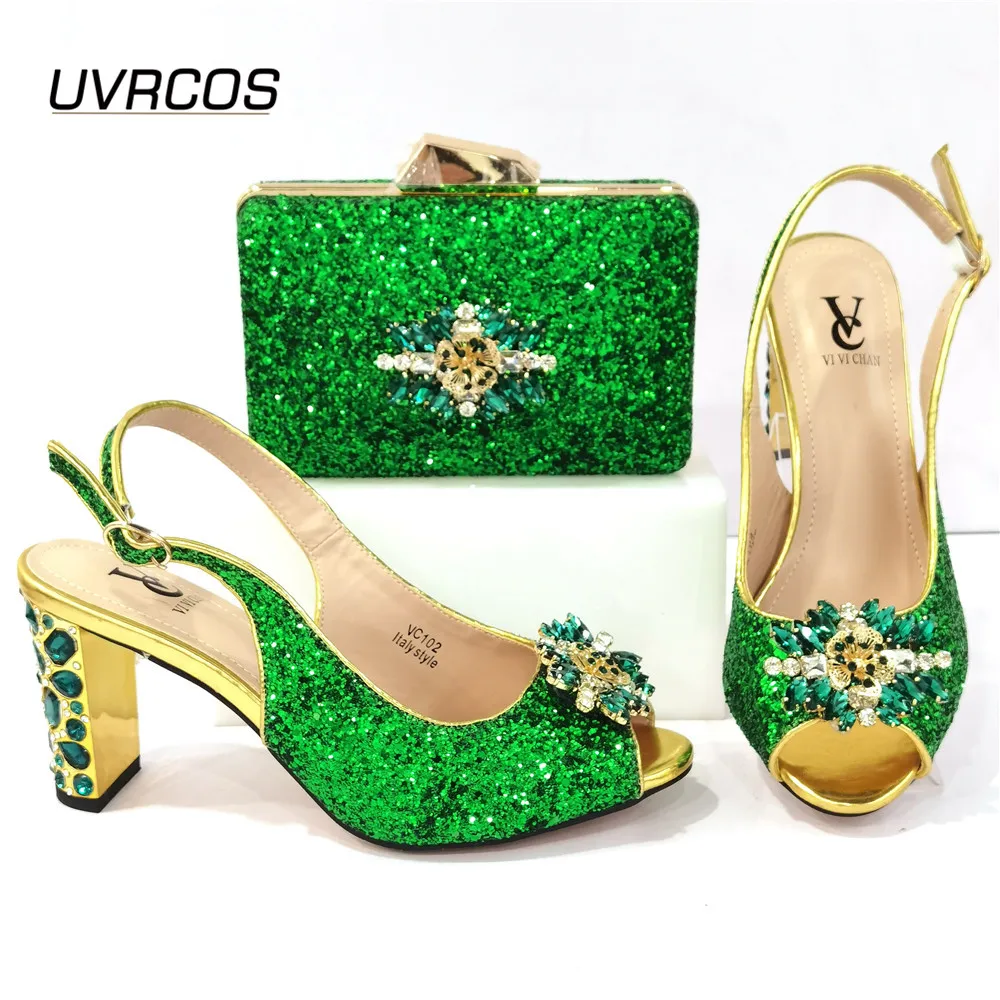 Nigerian Fashion New Arrival Italian Design Crystal and Appliques Decoration Style Women Shoes and Bag Set in Gold Color Sweet