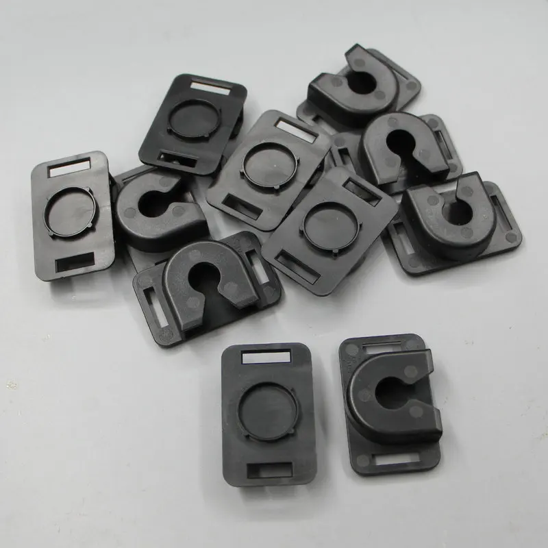 10 pcs For Passat B5 PASSAT Old Bora Door trim panel clip Clasp Door panel clip base