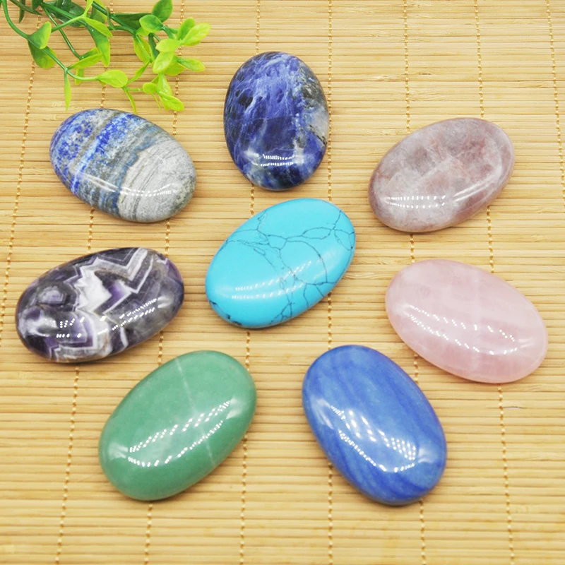 23 Color Pholished Worry Palm Natural Stone and Crystal Healing Stone Energy Ore Mineral Crafts Reiki Stones Home Decoration