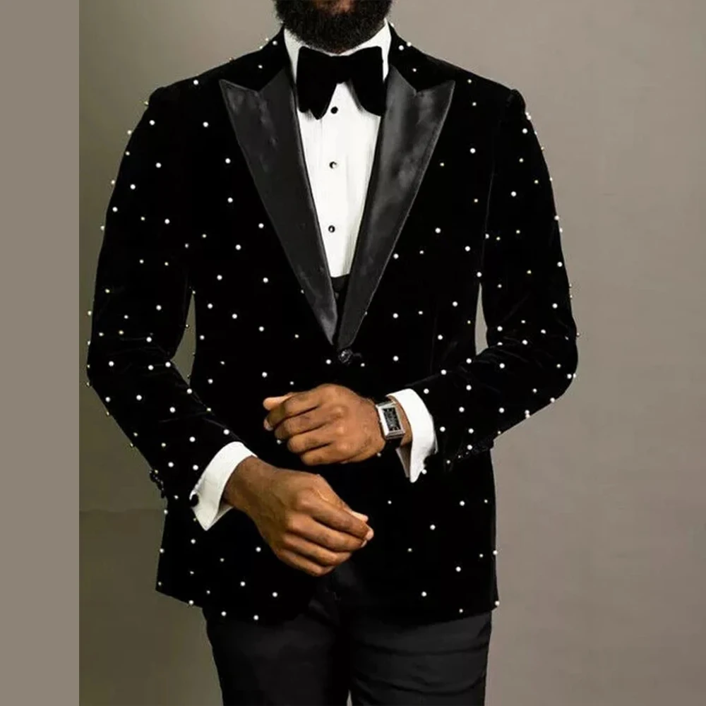 African Velvet Wedding Tuxedos Black Pearl Beading Formal Men Suits Slim Fit Peaked Lapel Jacket With Pants 2 Pc Groom Wear 2024