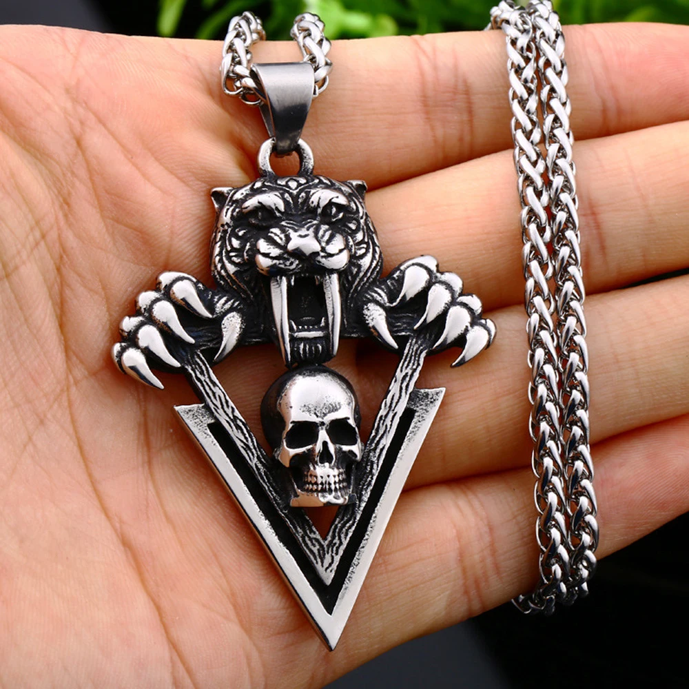 Gothic Boy Skull Pendant Necklace Retro Nordic Stainless Steel Sabre Tooth Tiger Pendant Men Chain Fashion Viking Jewelry Gift