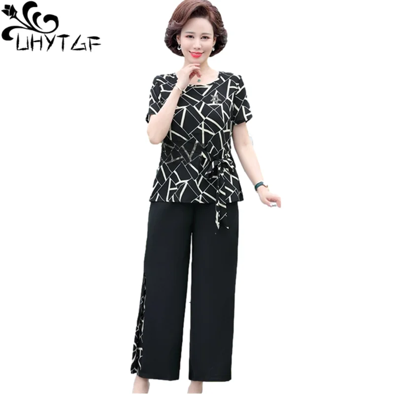 UHYTGF Middle-Aged Mother Summer Two-Piece Sets New Short-Sleeved Pullover Tops Women Tracksuit 5XL Loose Size Suit Female 1591