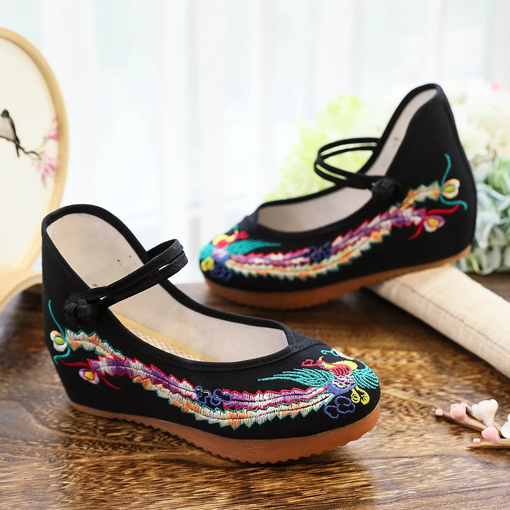 Veowalk Autumn Vintage Handmade Chinese Women Canvas Platforms Flower Embroidered Cotton Comfortable Shoes Big Size 34-43