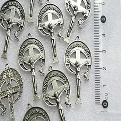 50 Pieces/Catholic Charm Classic Jesus Cross Medal Rosary Jesus Cross Pendant Necklace Accessories Amulet
