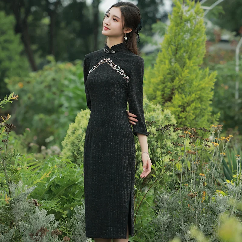 

Sheng Coco Women Black Knitted Embroidered Chinese Dresses Long Sleeve Cheongsam Improved Slim Fashion Oriental Qipao