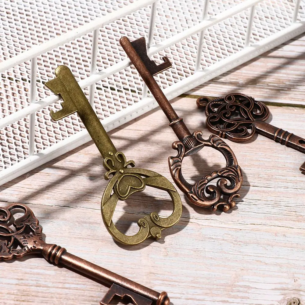 New Vintage Key Bottle Opener Beer Opener Wine Keychain Souvenir Festival Souvenir Gift Party Favor Supplies Kitchen Accessories