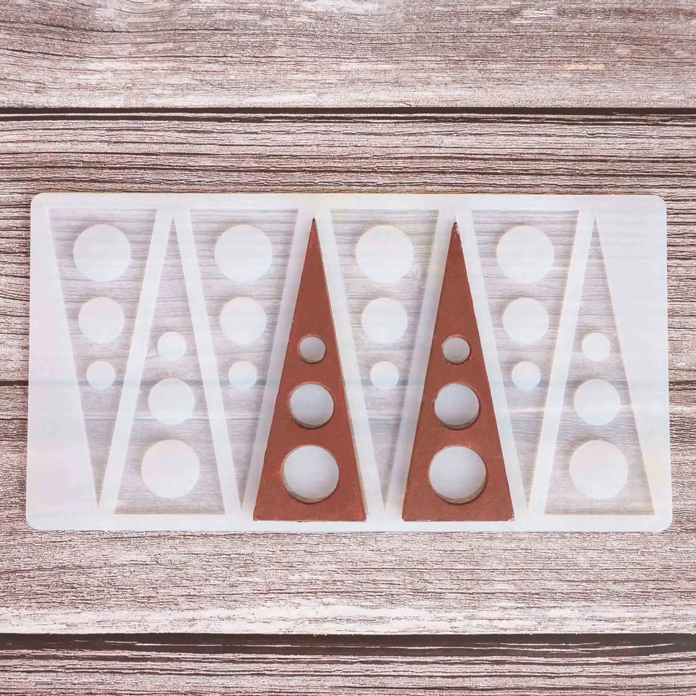 Hollow triangle Shape Chocolate Stencil Mold Sharp End Stripe Shape Transfer Sheet Cake Edge Decoration Silicone Chablon