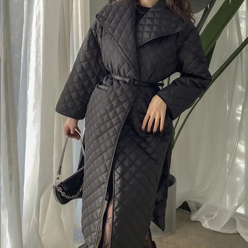 Women Long Black Lapel Coat Warm Winter Quilted Coat Outwear Jackets with Pockets Fashion Overcoat