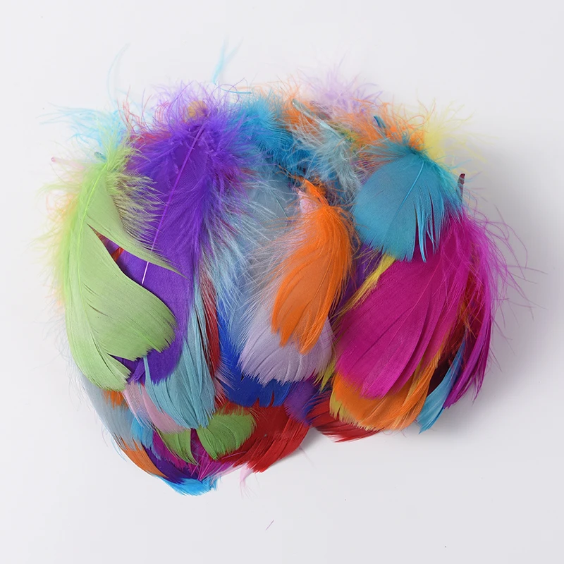 100pcs 4-8CM Small Fluffy Goose Feathers Dyed Colorful Swan Plume for Diy Carnival Party Decoration Craft Accessories