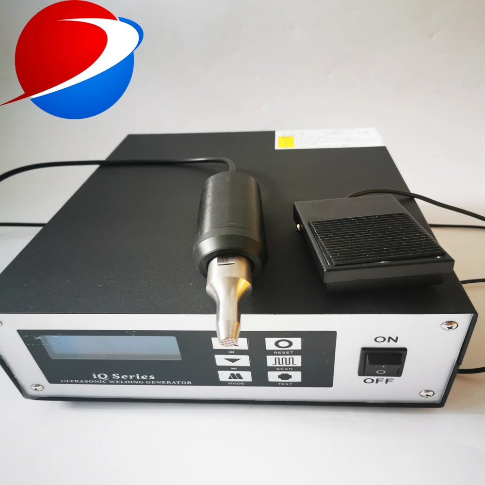 28khz 35khz generatore di saldatura ad ultrasuoni per la Plastica spot di Saldatura ad ultrasuoni Macchina ad ultrasuoni di tenuta per termoplastici che unisce