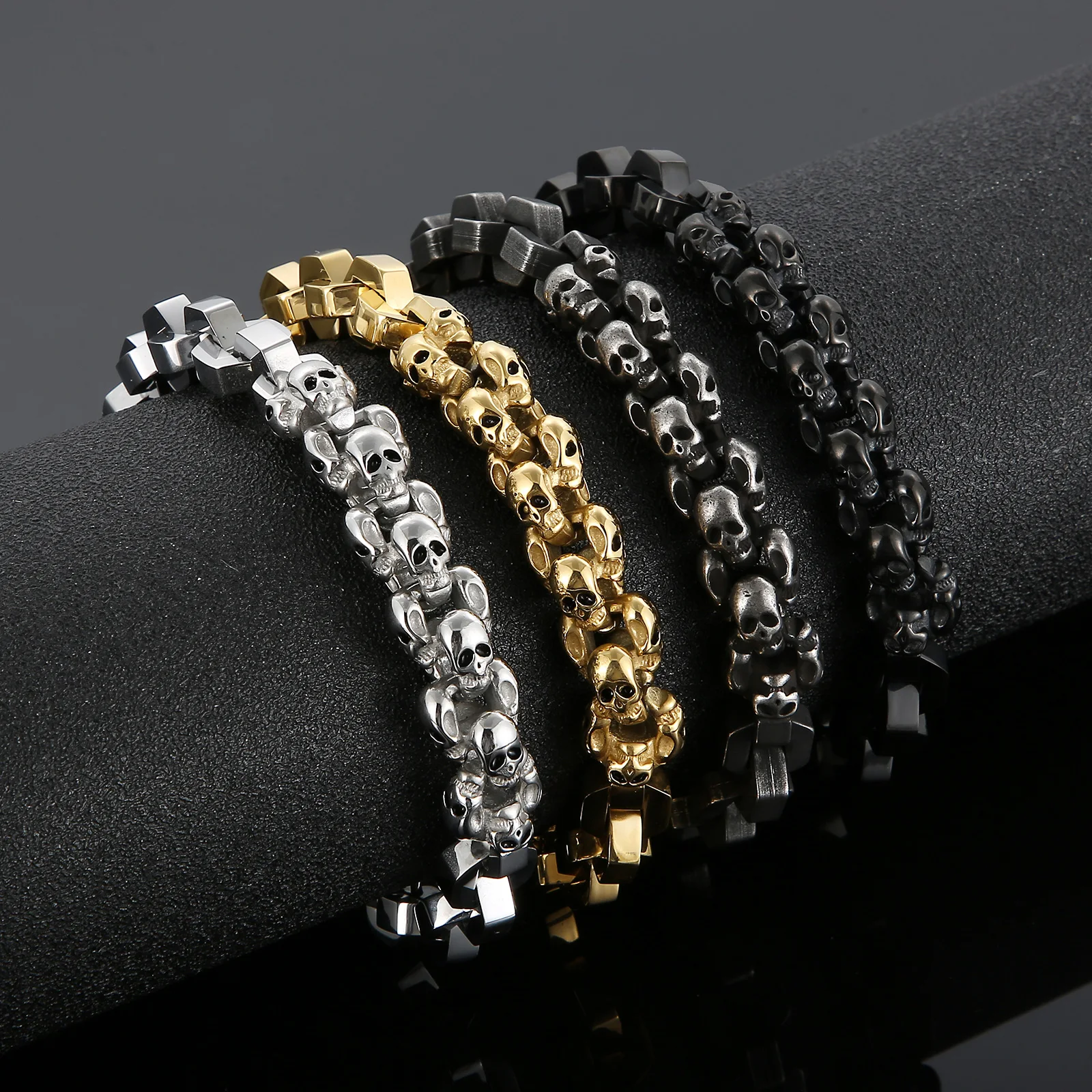 Hip-Hop Rock Totenkopf Quadratische Kette Herren-Armband, Dickes Cooles Jungen-Edelstahl-Schmuckstück, Modisch 20-23cm Accessoires, Gotisches Geschenk