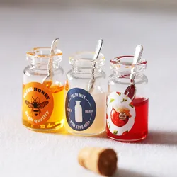 NEUE 2 Teile/satz 1:12 Miniatur Obst Marmelade Flasche Biene Honig Pretend Lebensmittel für Puppenhaus Küche Spielen Zubehör