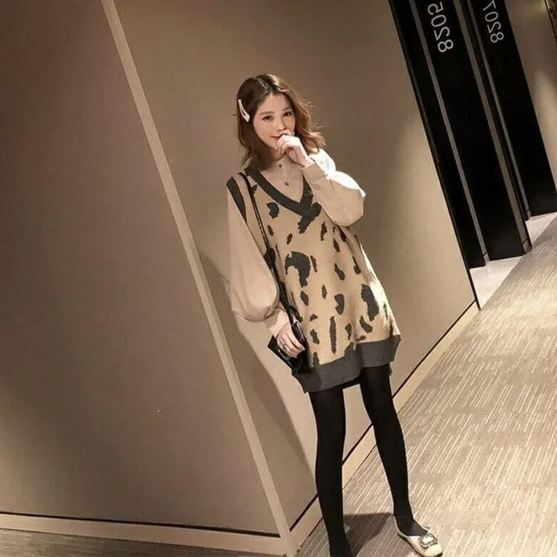 Sweater Vest Women Leopard Korean Style Streetwear All-match Spring Autumn Chic Knitted Loose V-neck New Ins Casual Soft Vintage